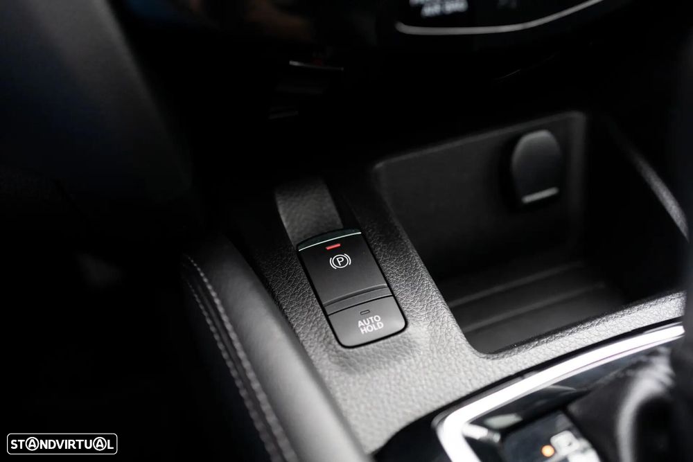 Nissan Qashqai 1.5 dCi N-Connecta DCT - 33