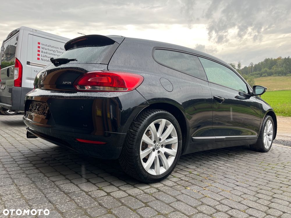 Volkswagen Scirocco 2.0 TDI DSG - 4