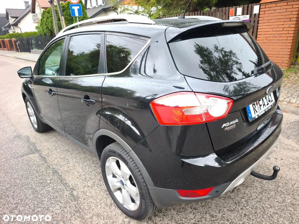 Ford Kuga 2.0 TDCi FWD Titanium Plus - 3