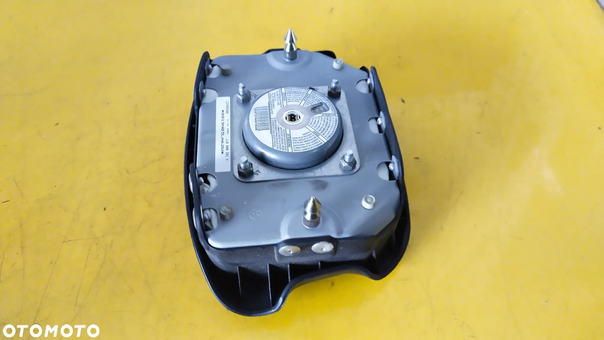 Poduszka powietrzna kierownicy Skoda OE 1U0880201K - 3