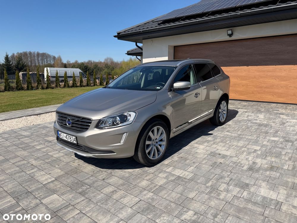 Volvo XC 60 - 1
