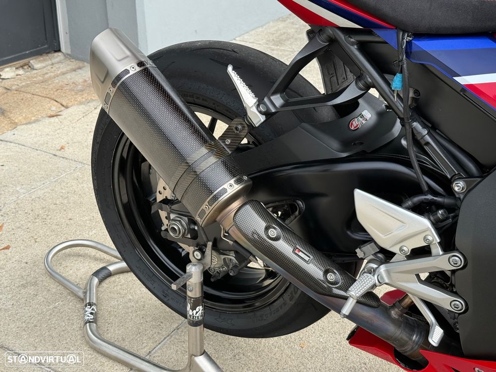 Honda CBR 1000RR-R Fireblade SP - 24