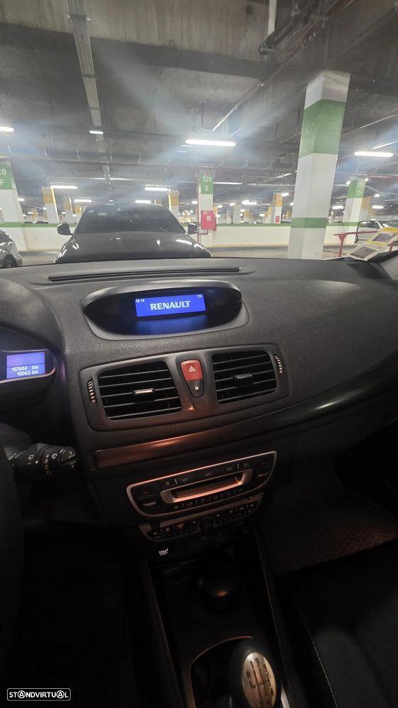 Renault Mégane Sport Tourer 1.5 dCi Avantage - 25