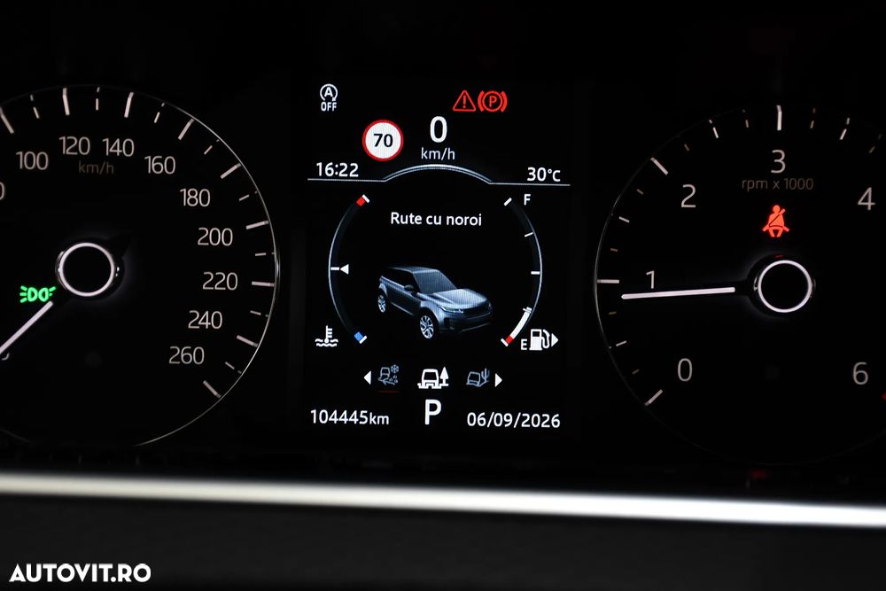 Land Rover Range Rover Evoque - 36