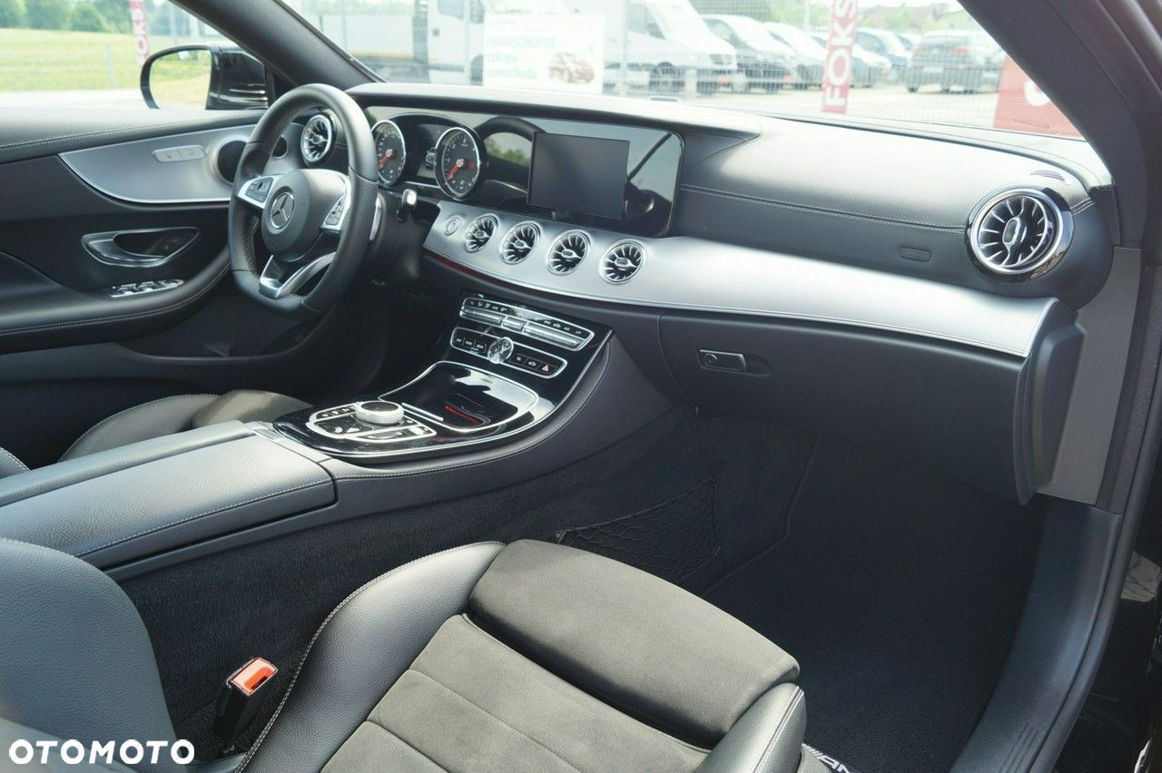 Mercedes-Benz Klasa E - 6