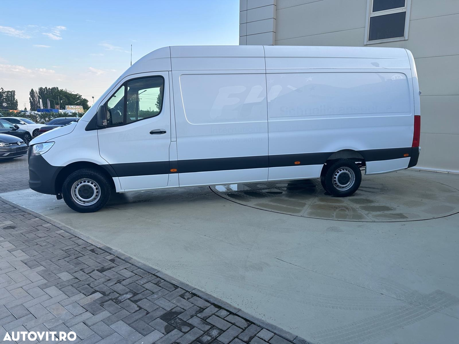 Mercedes-Benz Sprinter 319CDI  LUNG - 5