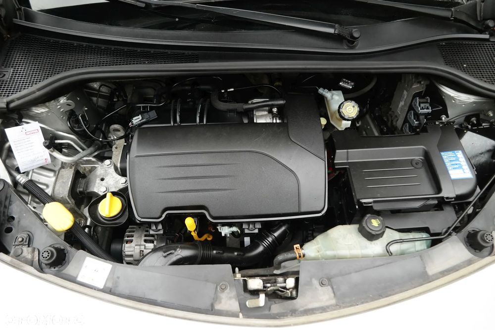 Renault Clio 1.2 16V Alize - 17