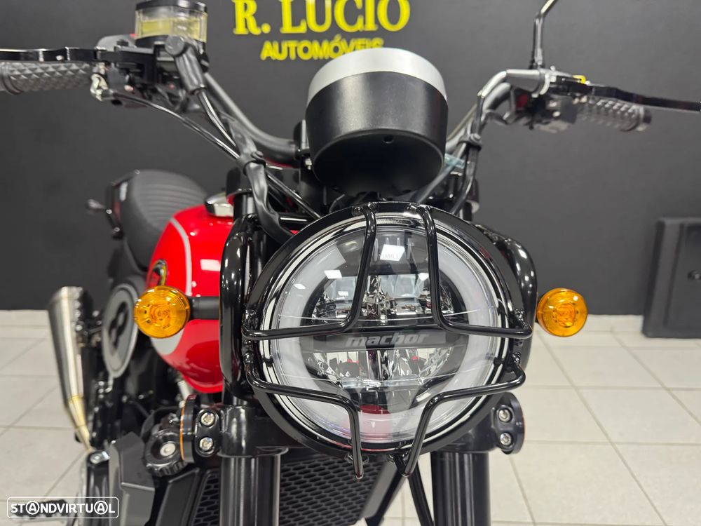 Macbor Eight Mile 125 LC - 12