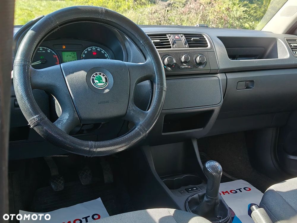 Skoda Fabia - 6