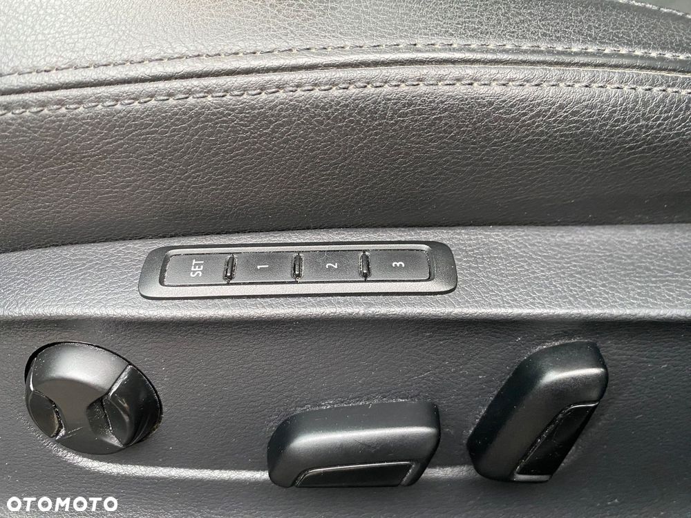 Volkswagen Passat 3.6 V6 R36 - 20
