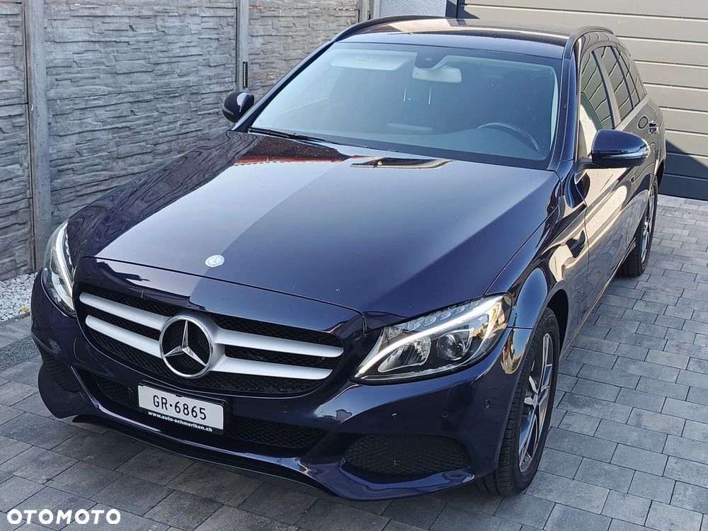 Mercedes-Benz Klasa C 220 d 4-Matic 7G-TRONIC - 36