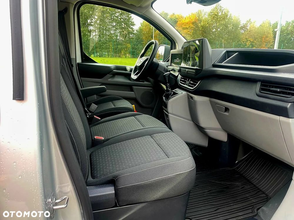 Ford Transit Custom - 16