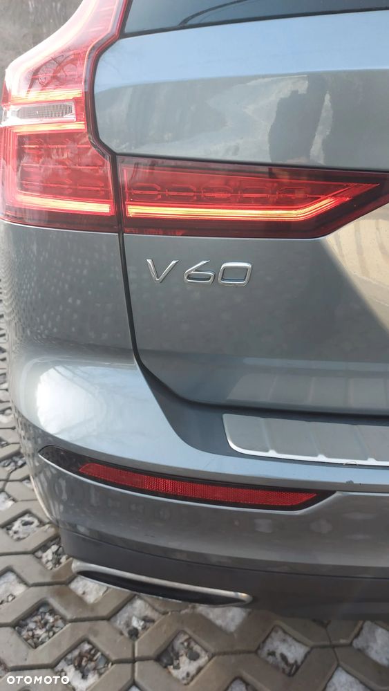 Volvo V60 T5 AWD Momentum - 7