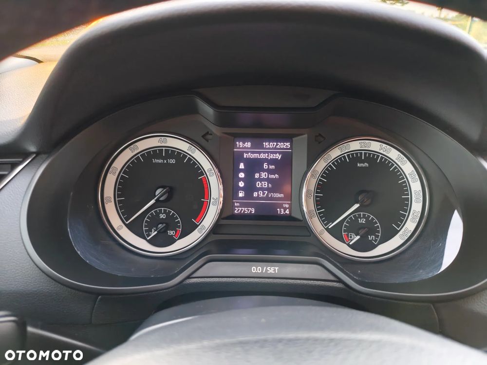 Skoda Octavia 2.0 TSI Clever DSG - 12