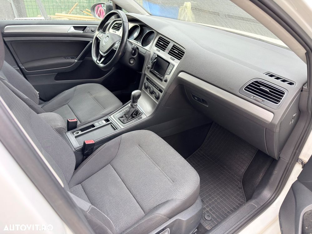 Volkswagen Golf 2.0 TDI DPF BMT DSG Comfortline - 13