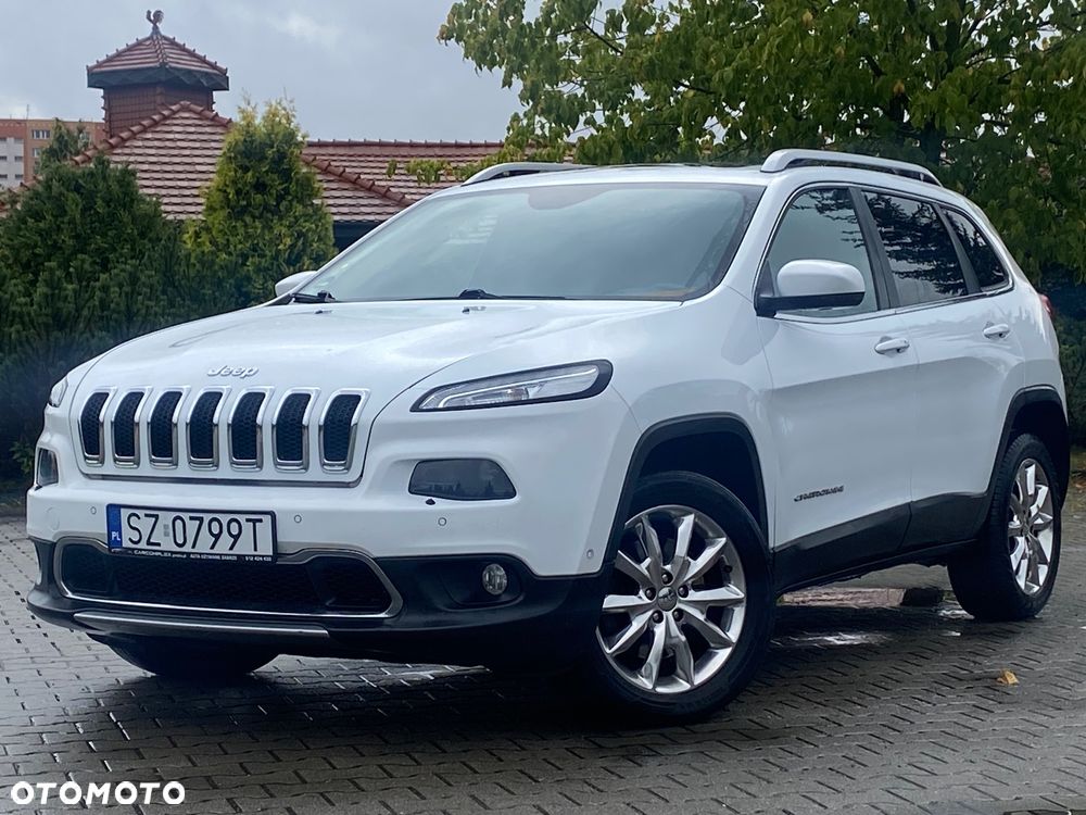 Jeep Cherokee - 1
