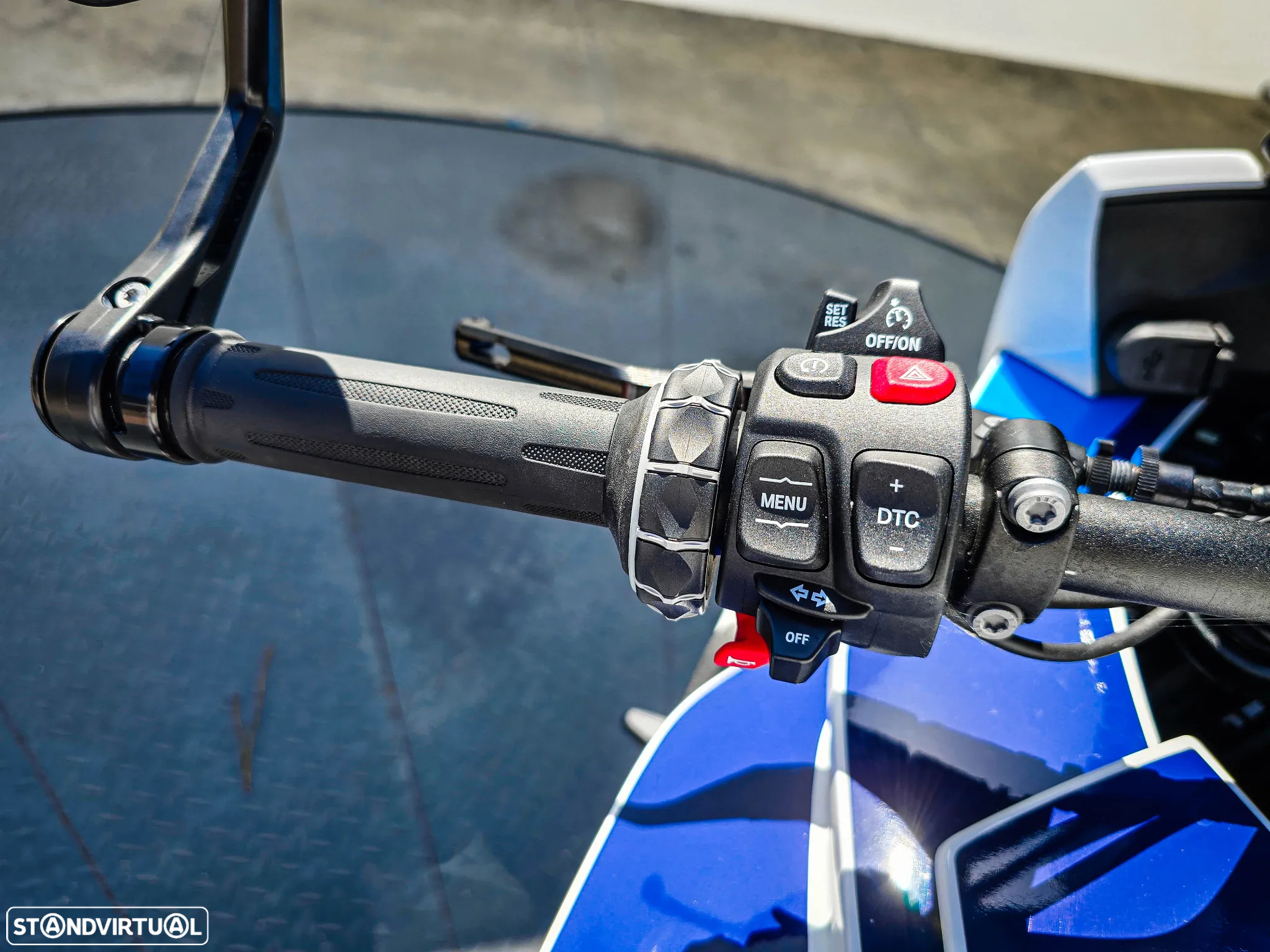 BMW M 1000 XR - 10