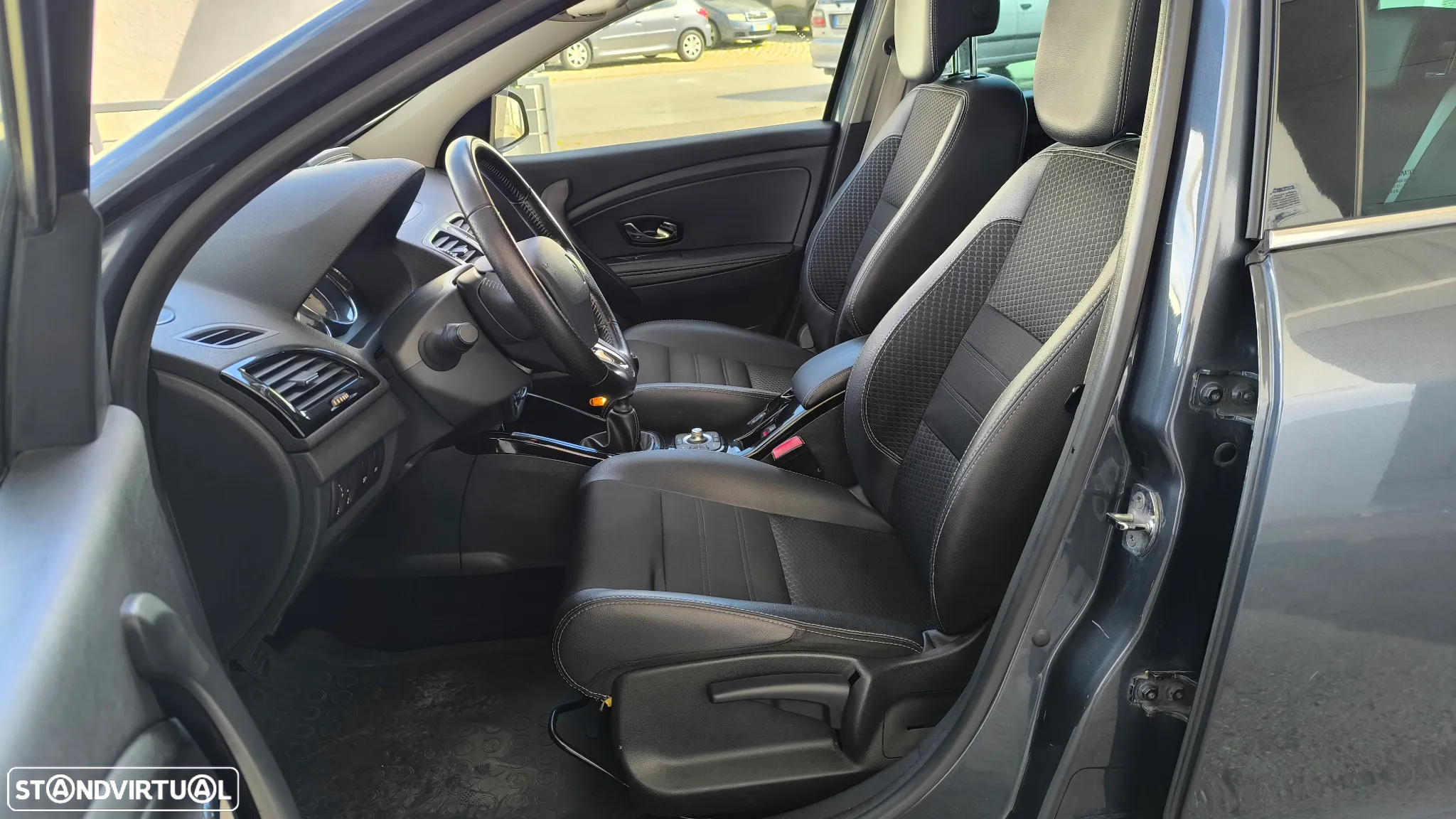 Renault Mégane Sport Tourer 1.5 dCi Bose Edition SS - 38