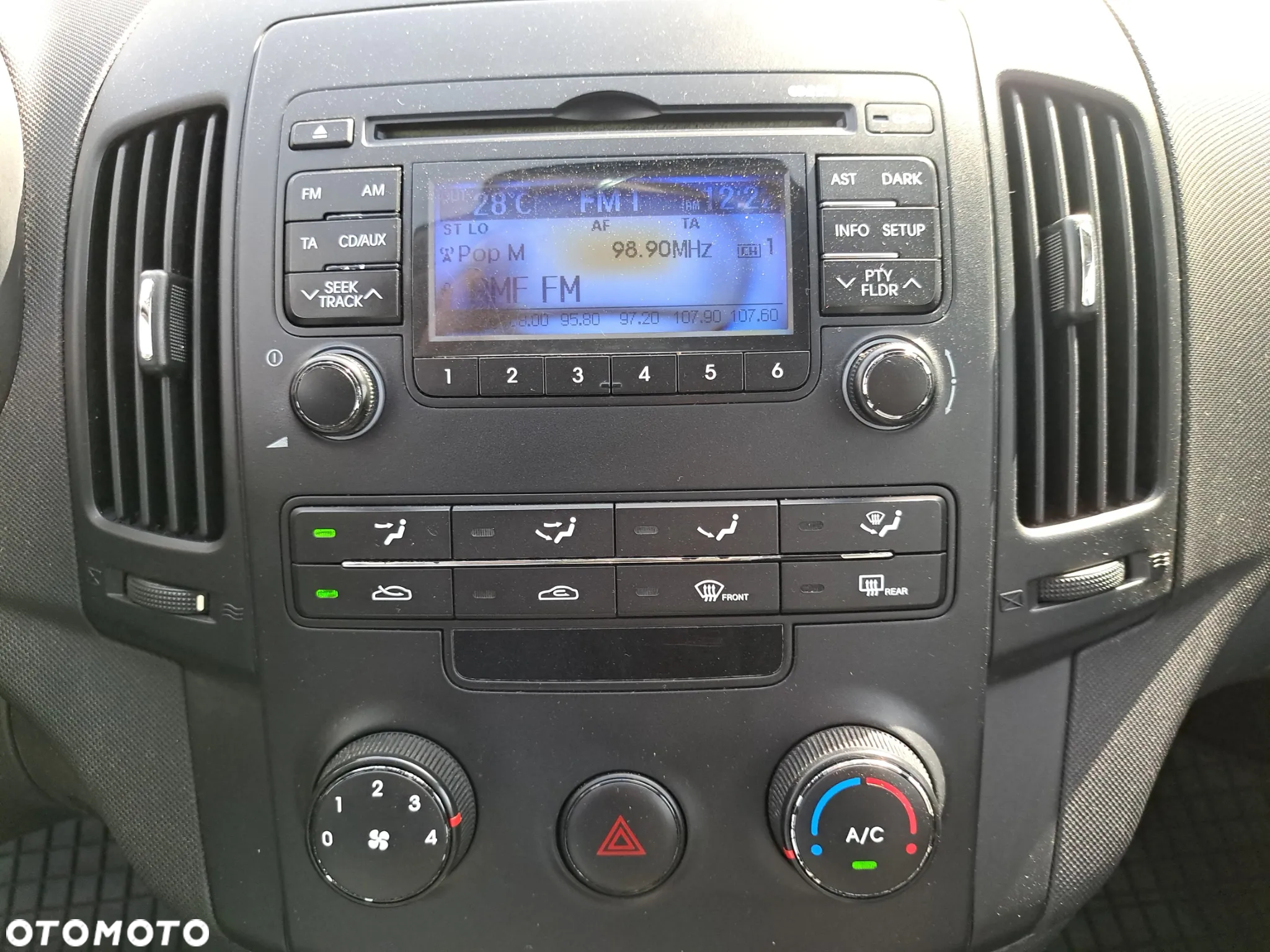 Hyundai i30 i30cw 1.4 Classic - 15