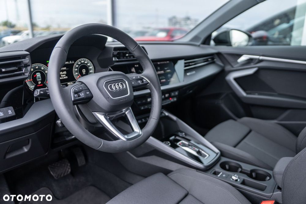 Audi A3 Limousine - 11