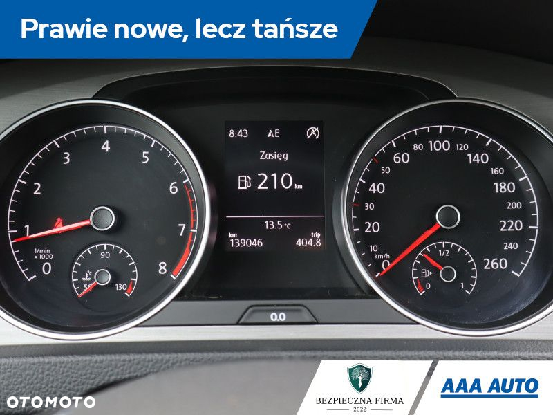 Volkswagen Golf - 12