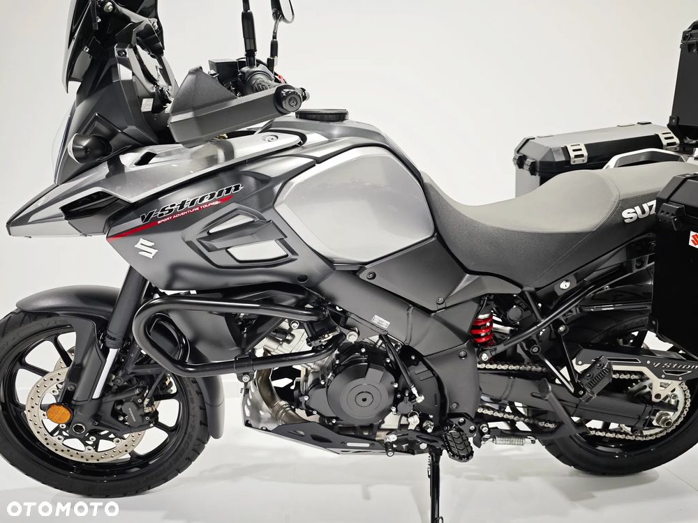 Suzuki V-STROM - 18