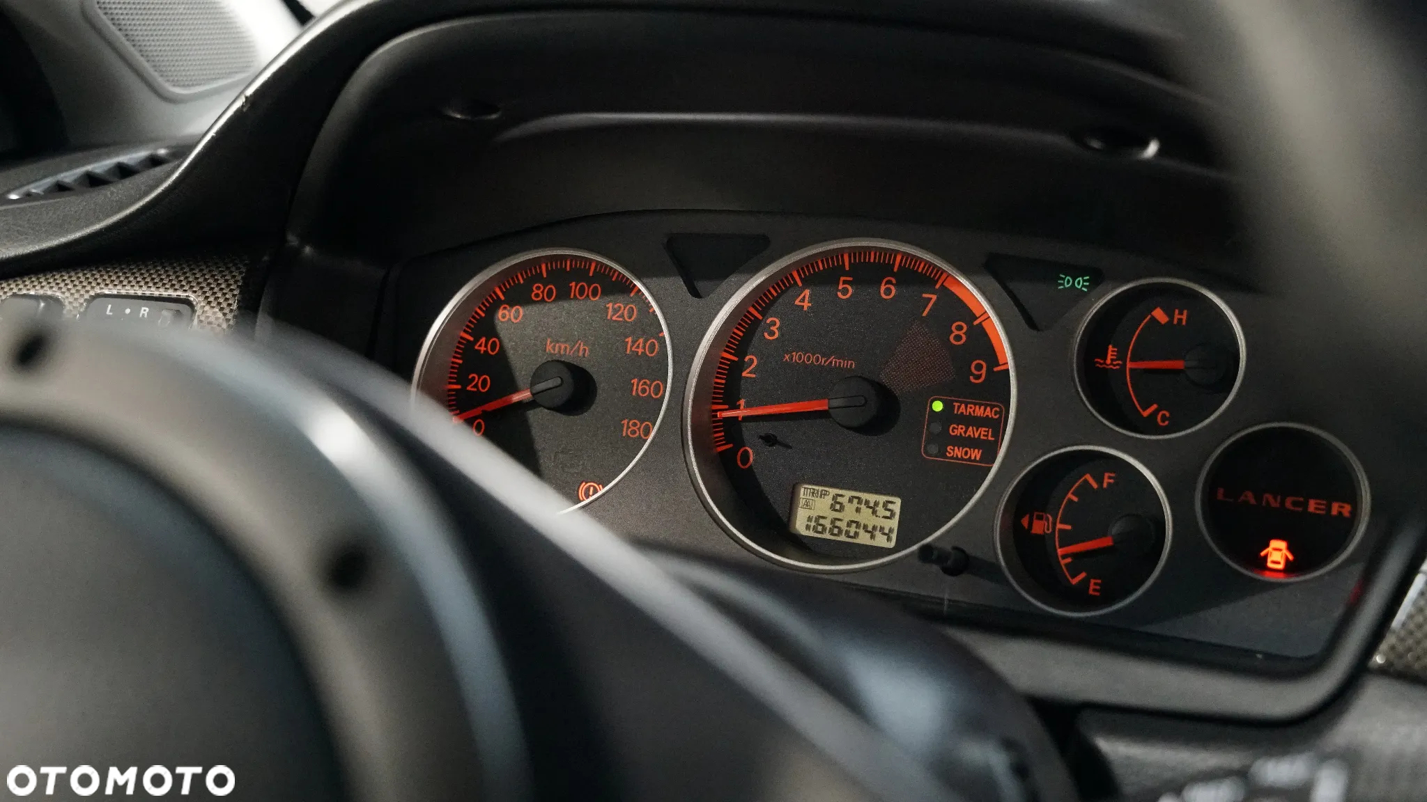 Mitsubishi Lancer Evolution IX - 10
