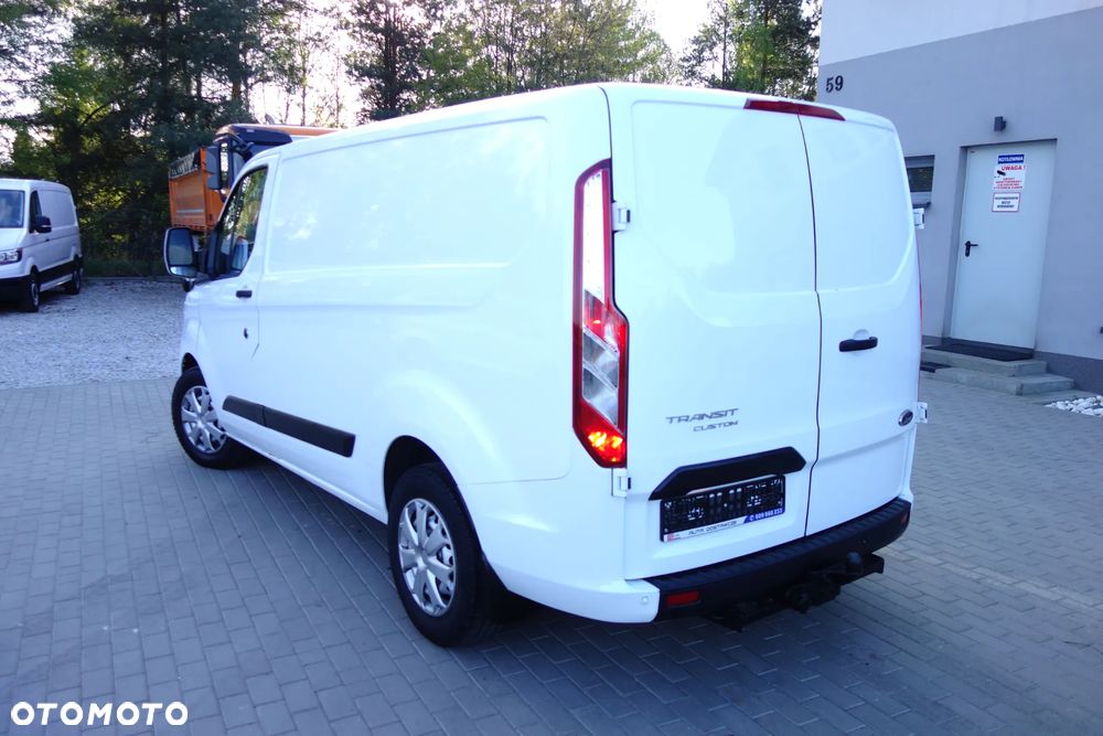 Ford Transit Custom  2.0 Ecoblue  130 KM Automat L1H1 Klima Webasto - 4