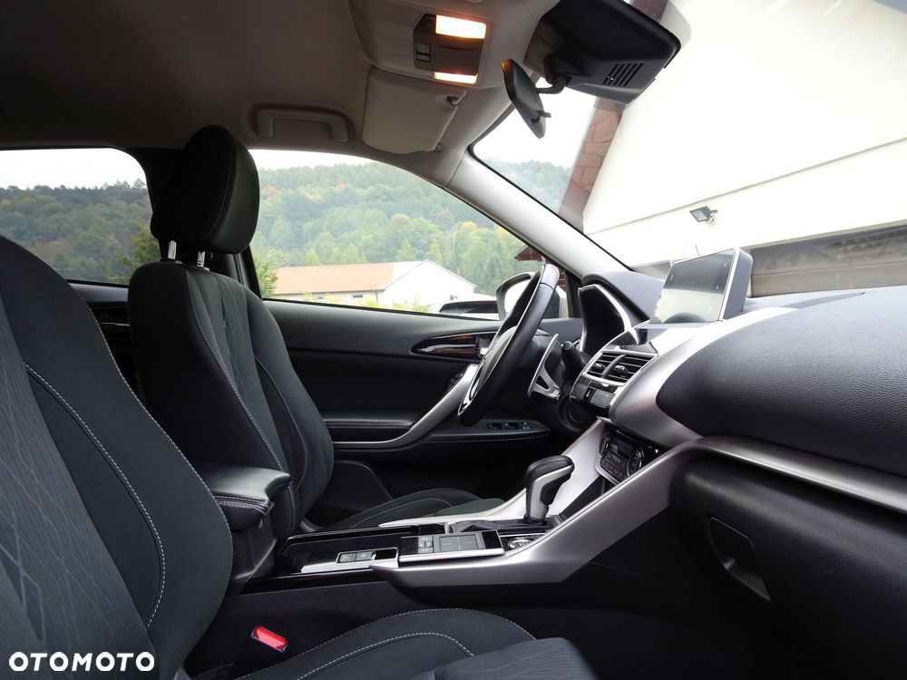 Mitsubishi Eclipse Cross 1.5 T-MIVEC ClearTec CVT 4WD Intro Edition - 5