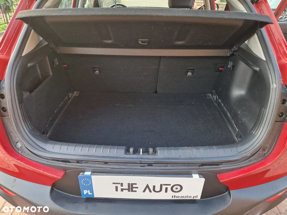 Kia Stonic 1.4 L - 13
