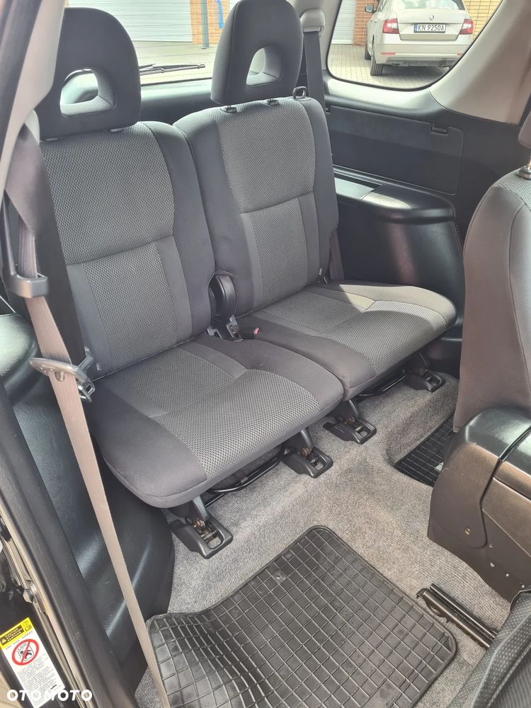 Toyota RAV4 D-4D 4x4 Edition - 8