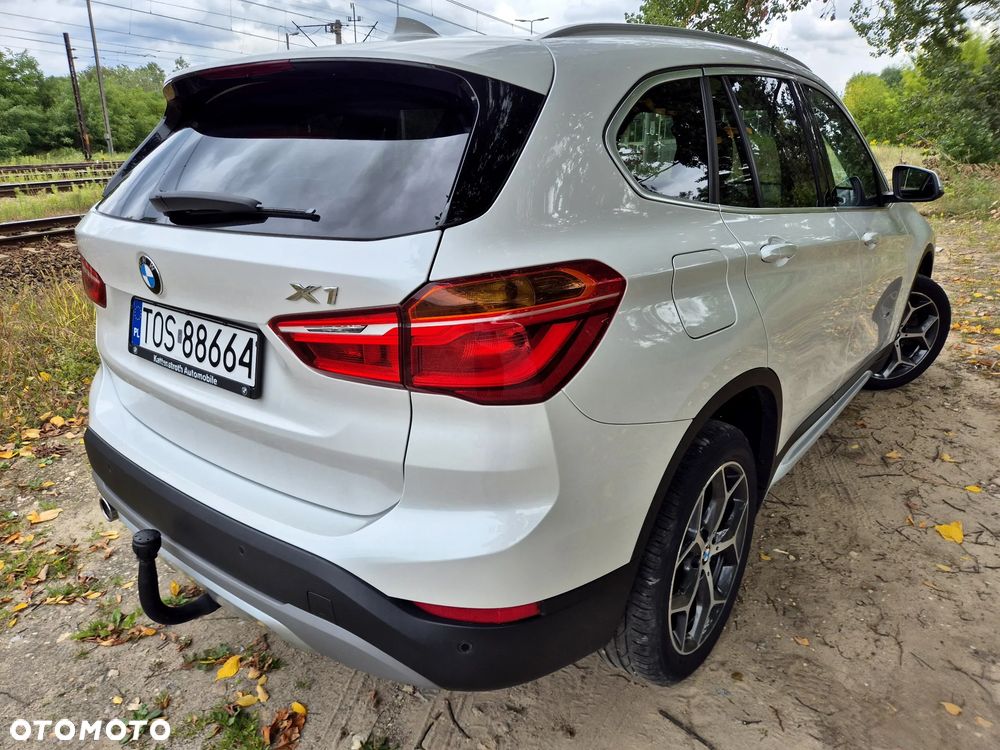 BMW X1 sDrive18d xLine - 4