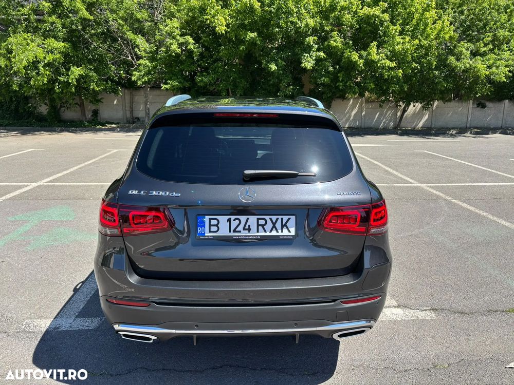 Mercedes-Benz GLC 300 de 4Matic 9G-TRONIC AMG Line Plus - 4