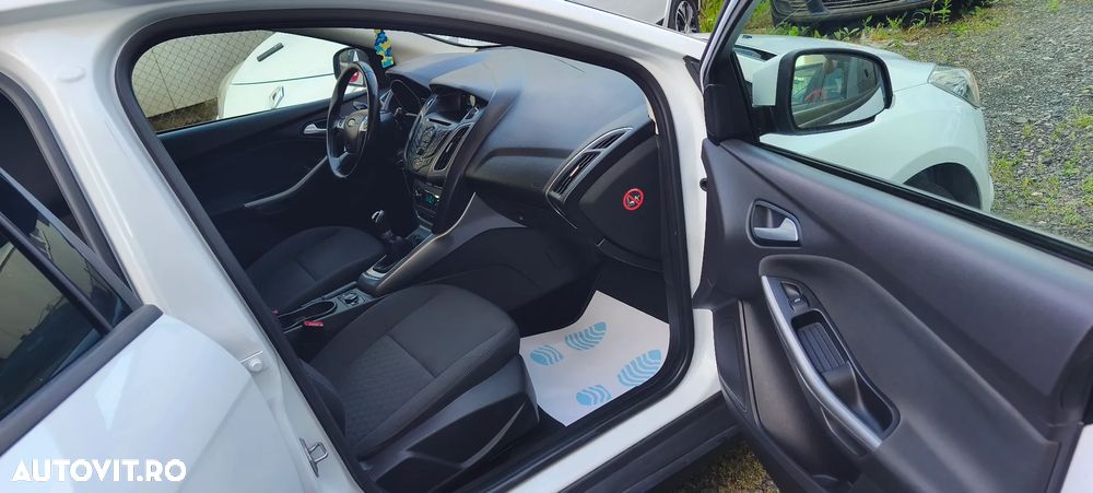 Ford Focus 1.0 EcoBoost Start Stop Trend - 6