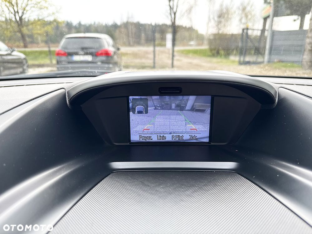 Ford Kuga 2.0 TDCi 4x4 Titanium - 29