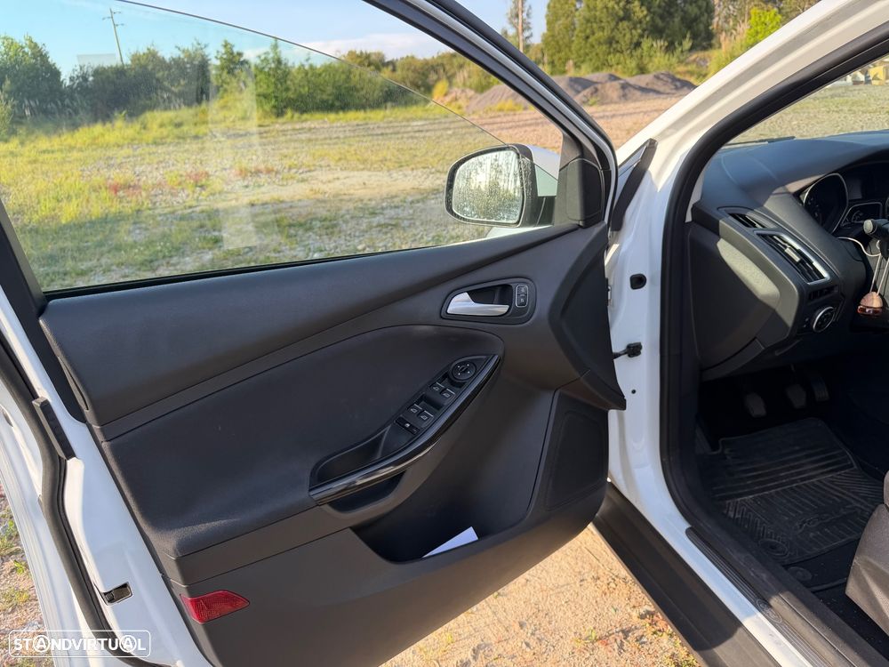 Ford Focus 1.5 TDCi Titanium - 21