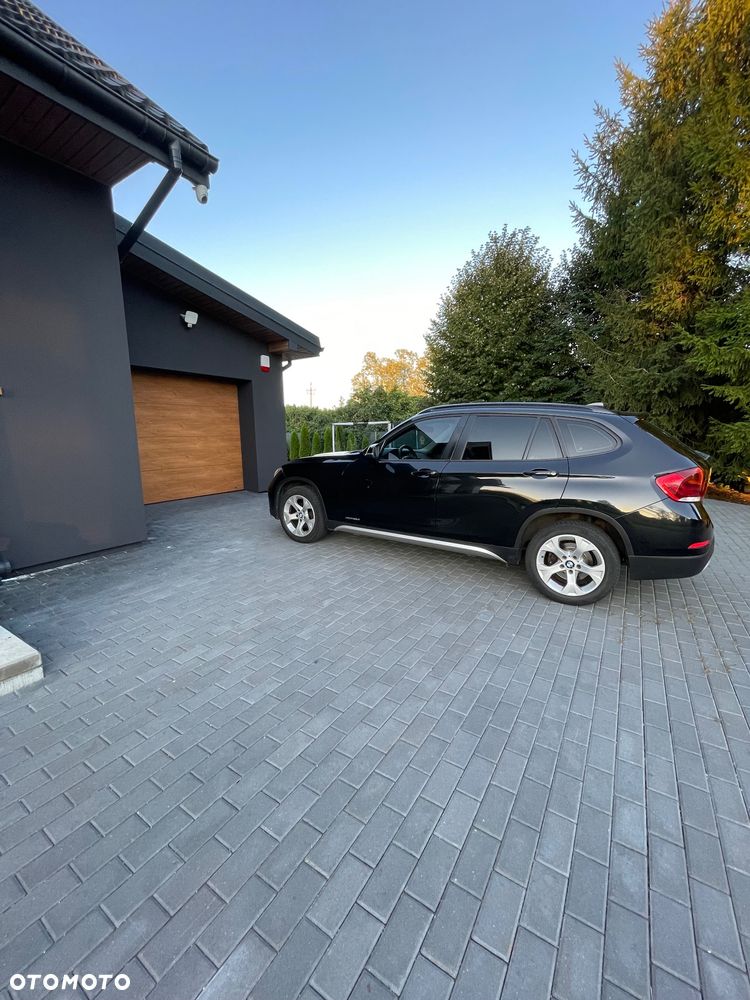 BMW X1 sDrive18d - 9