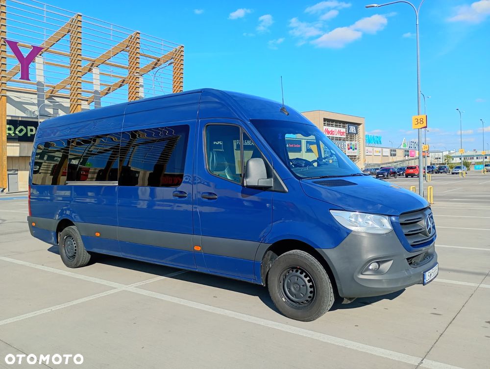 Mercedes-Benz Sprinter 907.223 - 1
