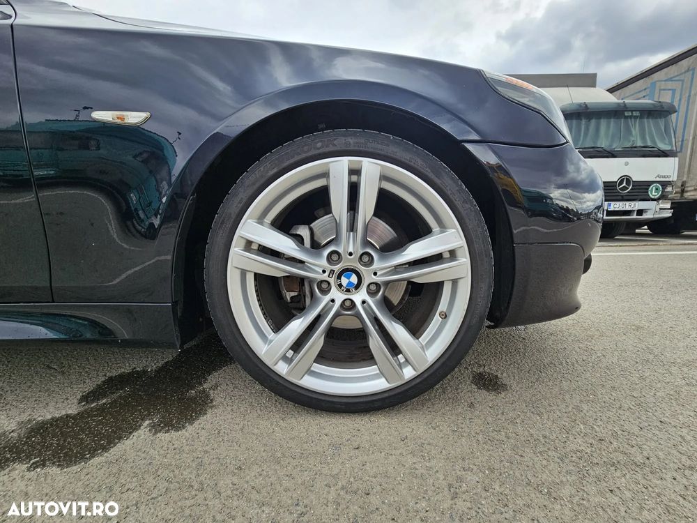 BMW Seria 5 520d - 15