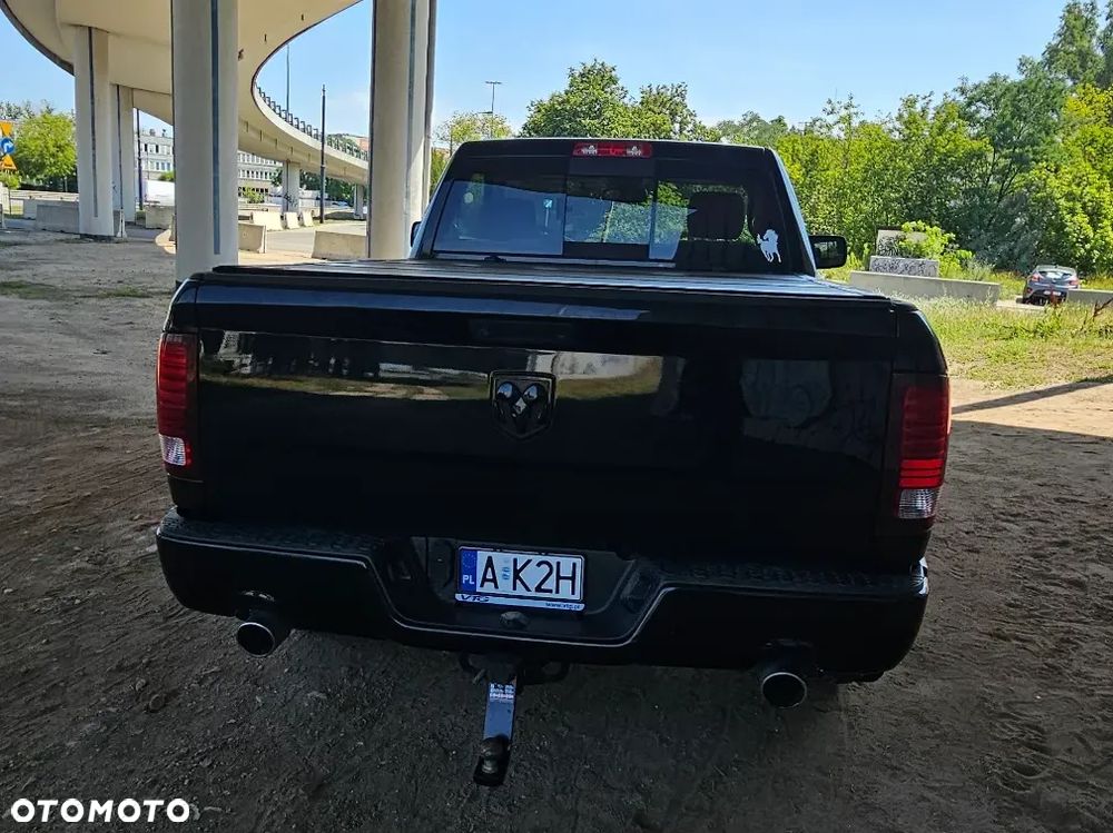 Dodge RAM - 10