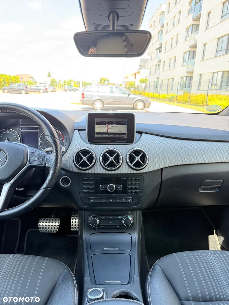 Mercedes-Benz Klasa B 180 (CDI) d 7G-DCT AMG Line - 13