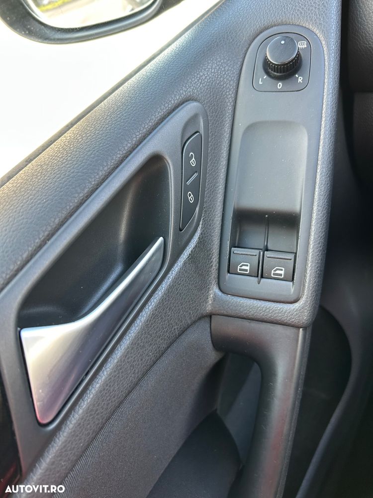 Volkswagen Golf 1.4 TSI Exclusive - 8