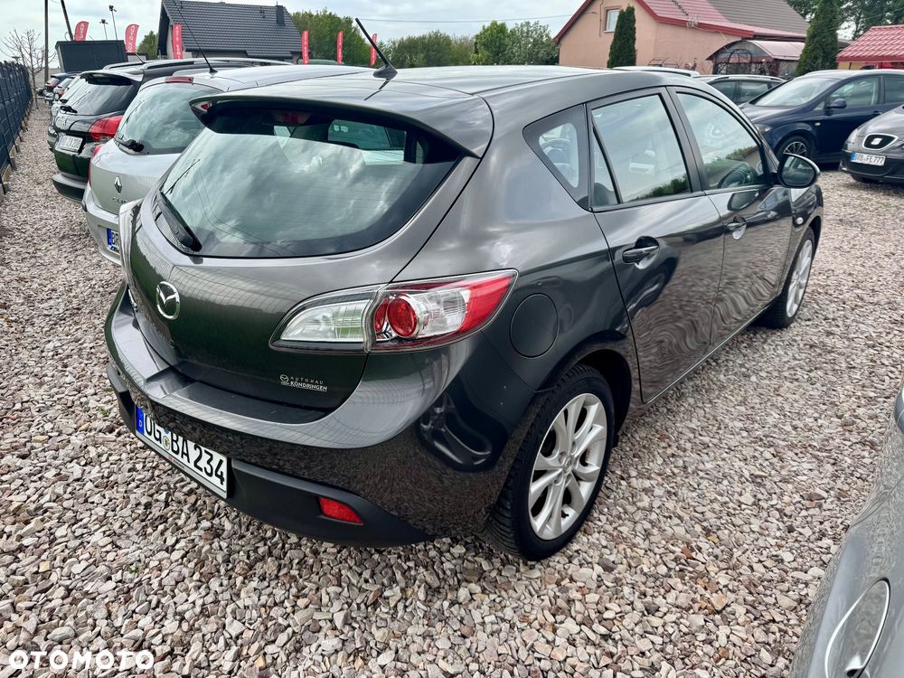 Mazda 3 - 4