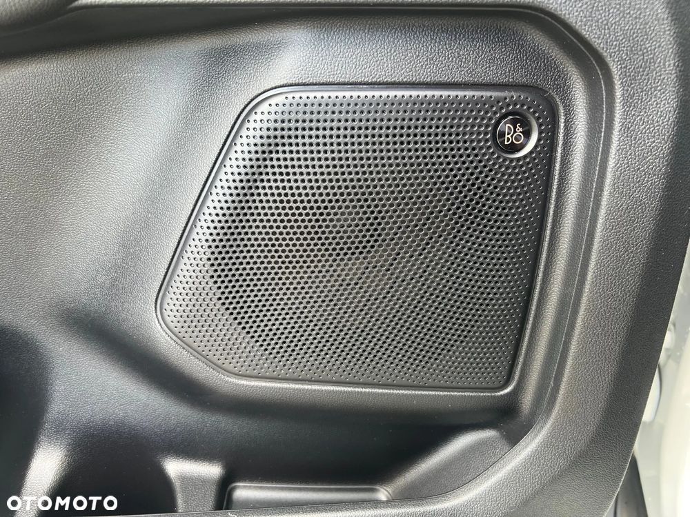 Ford Kuga 2.5 Duratec FHEV 4x4 TITANIUM - 16