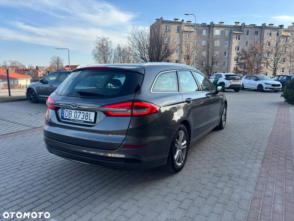 Ford Mondeo 2.0 TDCi STart-Stopp PowerShift-Aut Titanium - 8