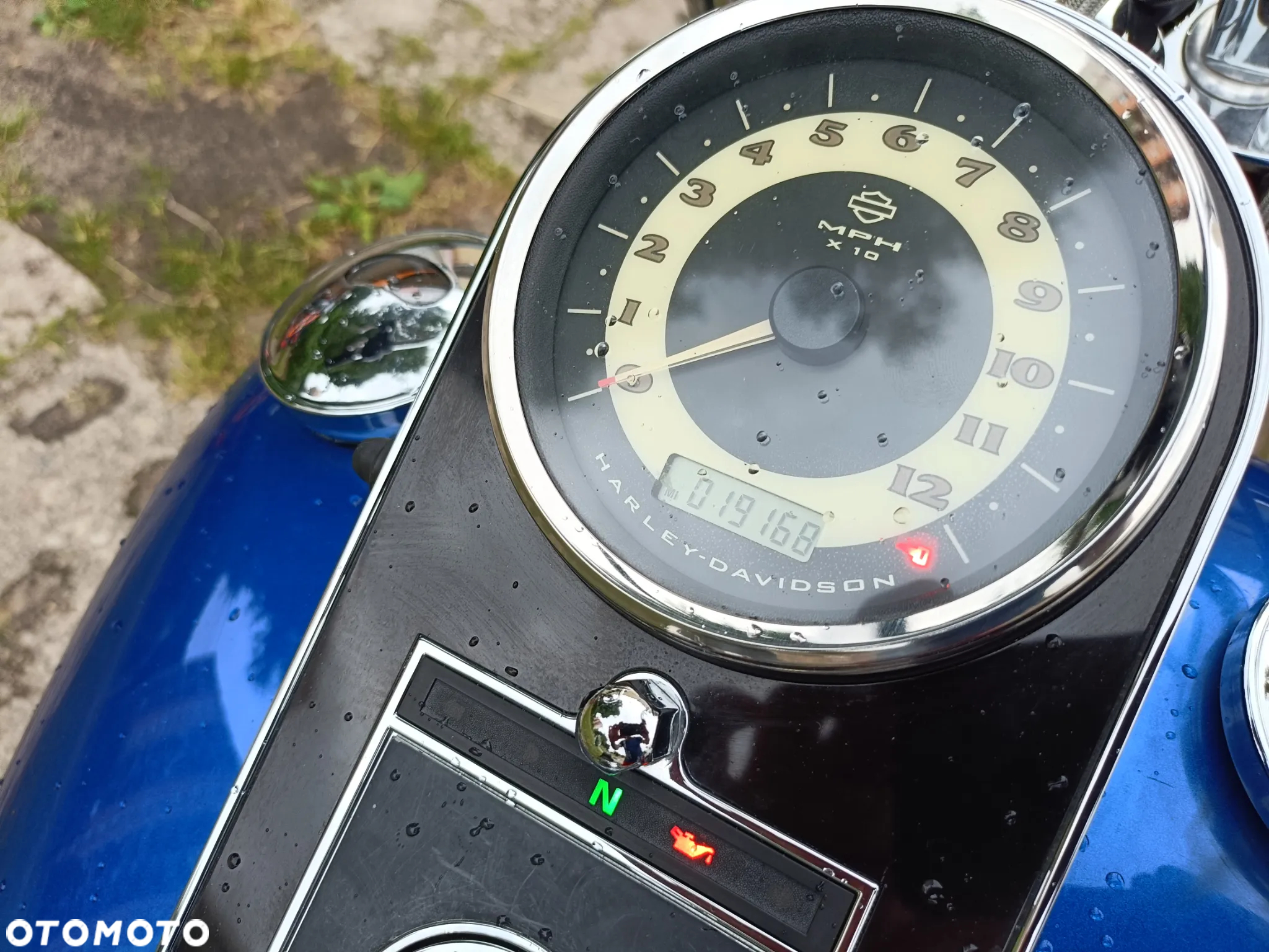 Harley-Davidson Softail Deluxe - 31
