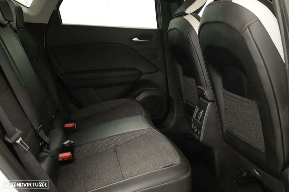 Renault Captur 1.0 TCe Techno Bi-Fuel - 24