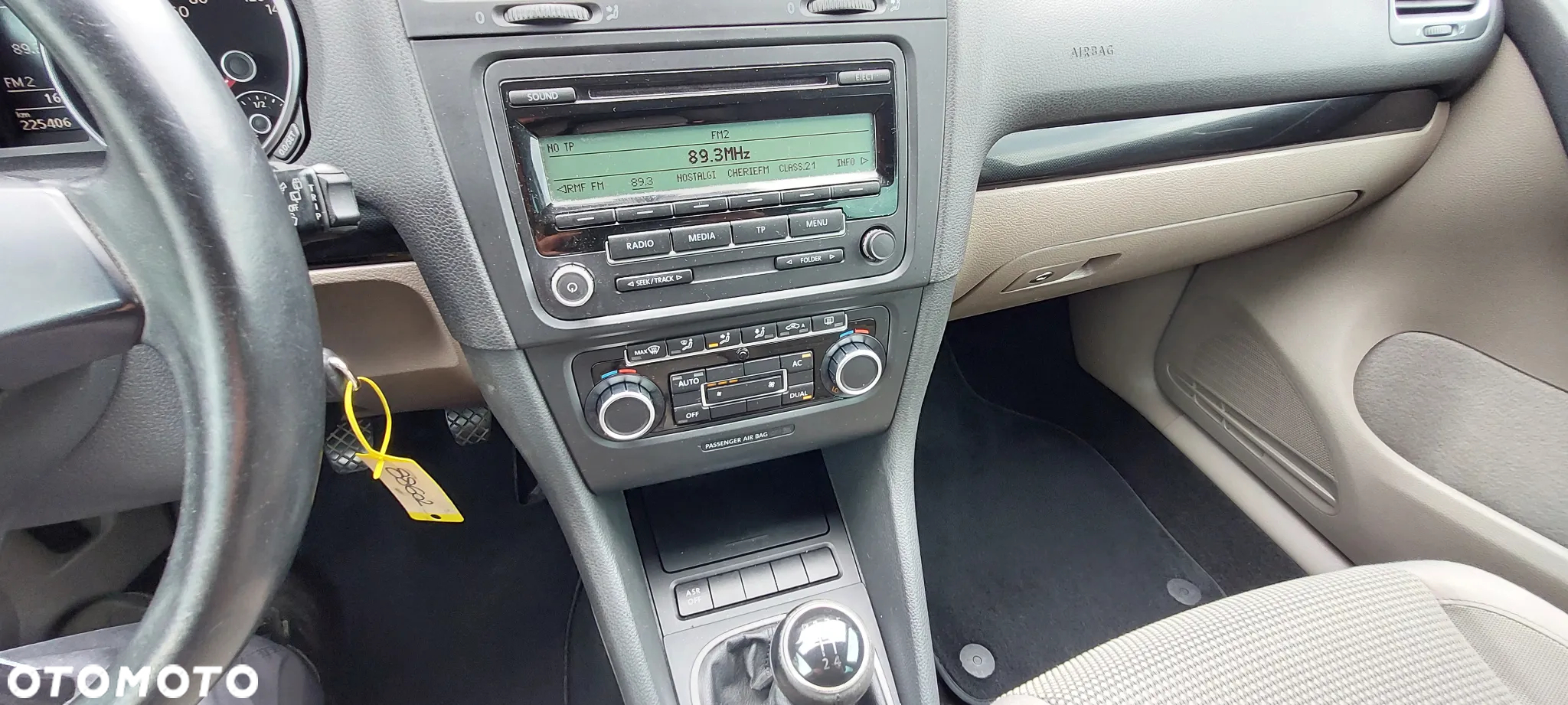 Volkswagen Golf - 13