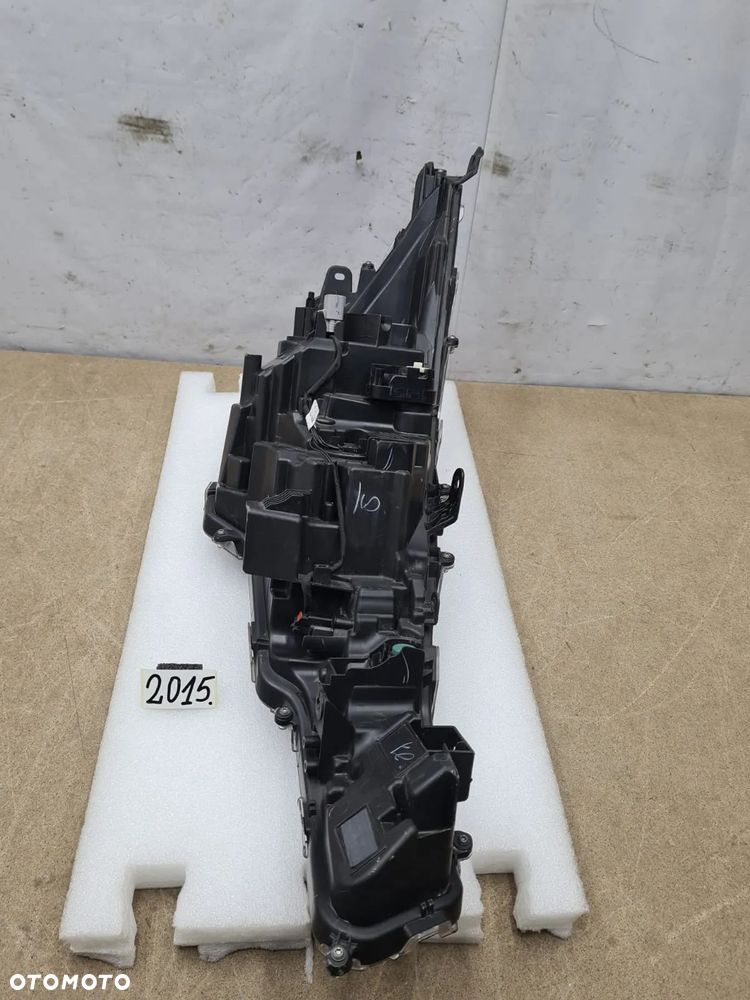 Toyota Corolla E21 kombi/HB 81150-02S60 lampa lewy lewa przednia przód - 7