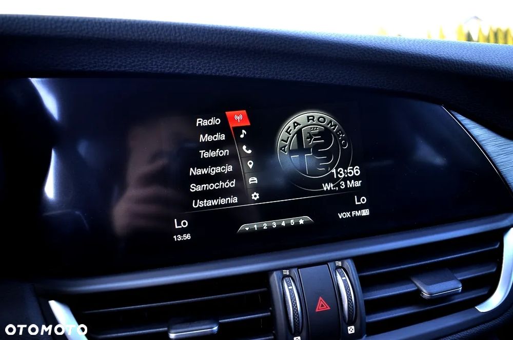 Alfa Romeo Giulia 2.0 Turbo Super - 24